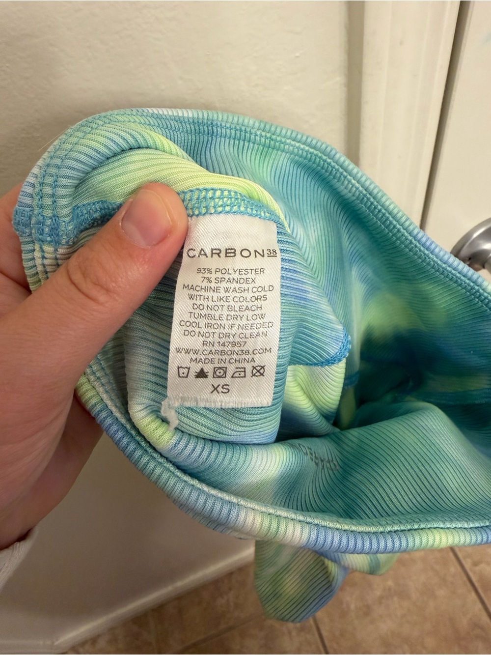 Carbon38 High-Rise Tie-Dye Leggings in Blue and Green Ribbed Size XS - Picture 8 of 8